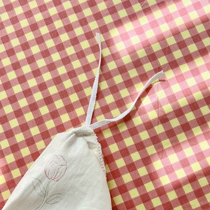 91家纺网 家纺一手货源 找家纺 百寐 2024小清新碎花卡通13372全棉四件套纯棉床单床笠款 后花园