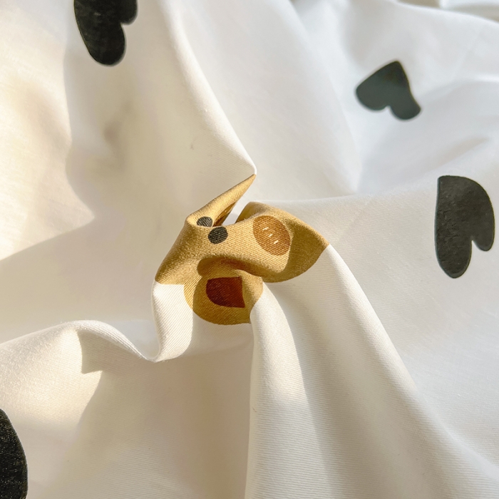 91家纺网 家纺一手货源 找家纺 百寐 2024小清新碎花卡通13372全棉四件套纯棉床单床笠款 心心熊