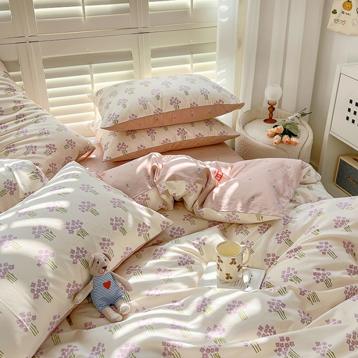 91家纺网 家纺一手货源 找家纺 百寐 2024小清新碎花卡通13372全棉四件套纯棉床单床笠款 紫薇