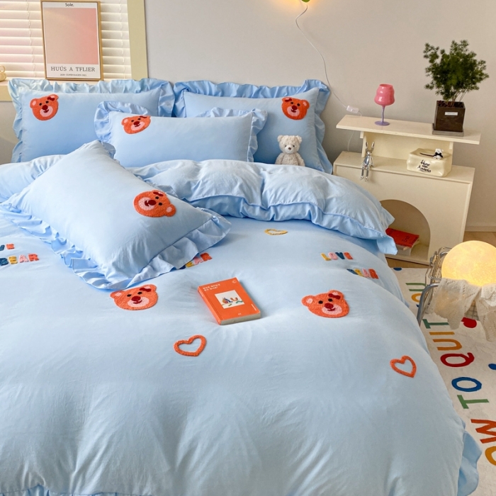 91家纺网 家纺一手货源 找家纺 AB家纺 2023新款韩版水洗棉毛巾绣四件套-爱心熊 爱心熊-天空蓝