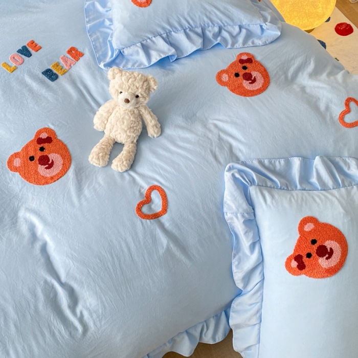 91家纺网 家纺一手货源 找家纺 AB家纺 2023新款韩版水洗棉毛巾绣四件套-爱心熊 爱心熊-天空蓝