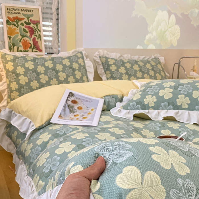 91家纺网 家纺一手货源 找家纺 澳梵  2023新款法式清新四件套-晚风告白 幸运草