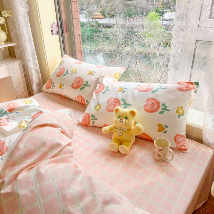 91家纺网 家纺一手货源 找家纺 沐辰 2023新款13372全棉印花四件套-萌趣系列 爱心捧花