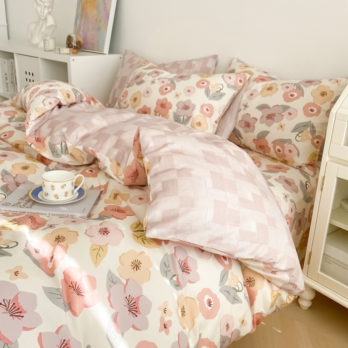 91家纺网 家纺一手货源 找家纺 沐辰 2023新款13372全棉印花四件套-萌趣系列 春日浪漫