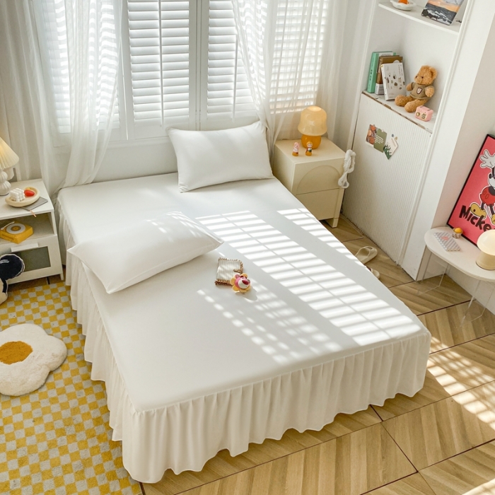 91家纺网 家纺一手货源 找家纺 极梦 2025新款纯色水洗棉磨毛单床裙三件套床垫保护套 米白