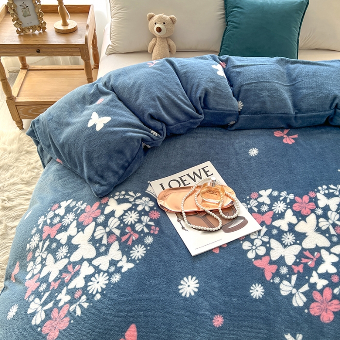 91家纺网 家纺一手货源 找家纺 爱上家居 2023新款牛奶绒保暖单被套 爱暮