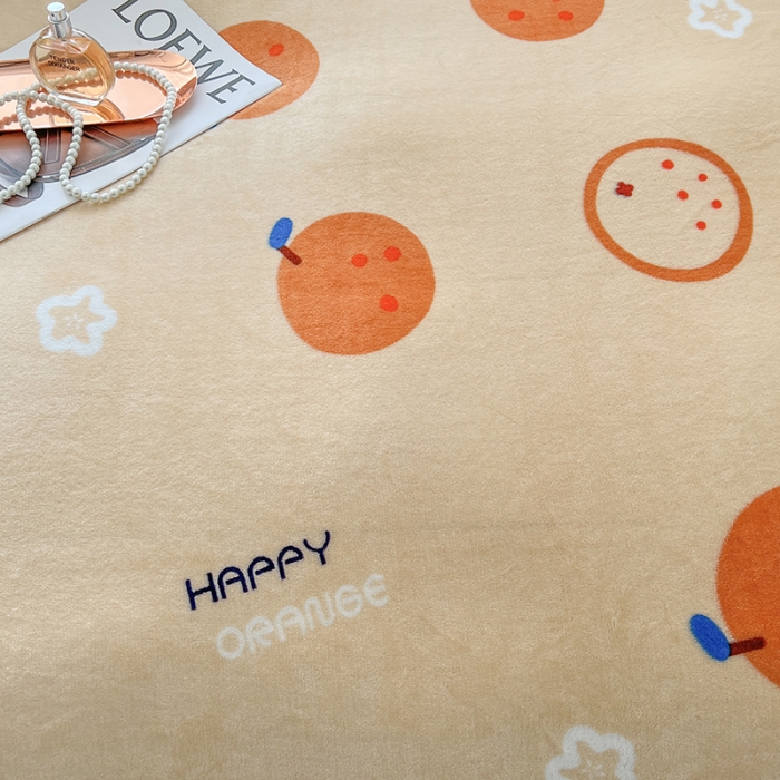 91家纺网 家纺一手货源 找家纺 爱上家居 2023新款牛奶绒保暖单被套 小橘子