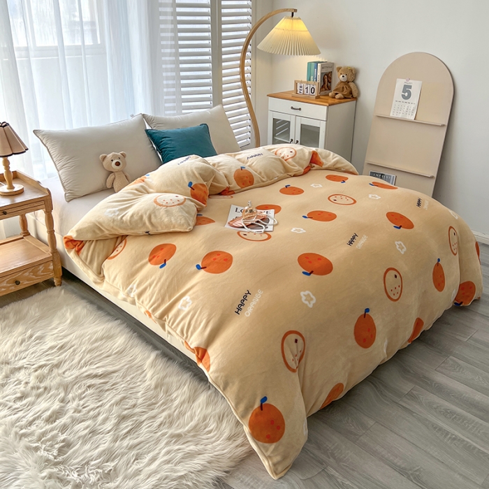 91家纺网 家纺一手货源 找家纺 爱上家居 2023新款牛奶绒保暖单被套 小橘子