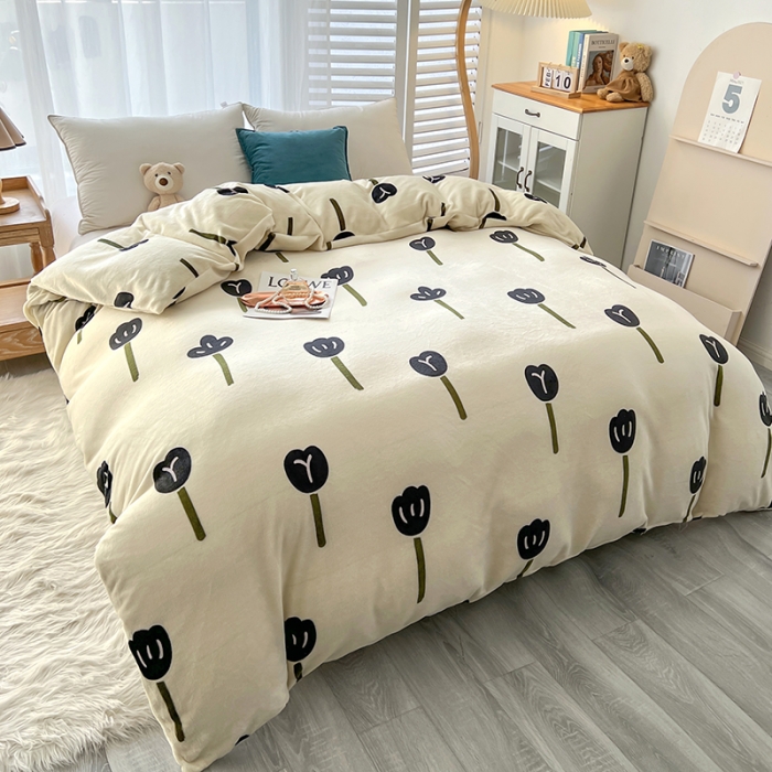 91家纺网 家纺一手货源 找家纺 爱上家居 2023新款牛奶绒保暖单被套 幸运花