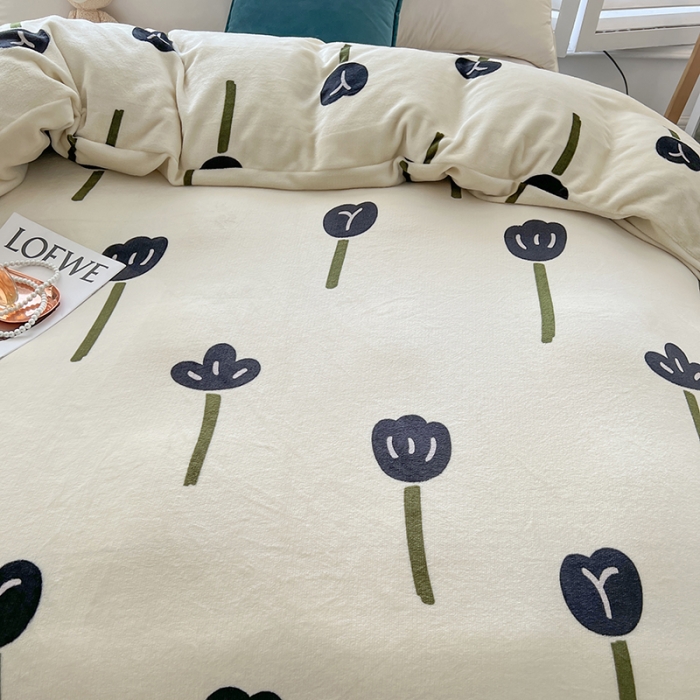 91家纺网 家纺一手货源 找家纺 爱上家居 2023新款牛奶绒保暖单被套 幸运花