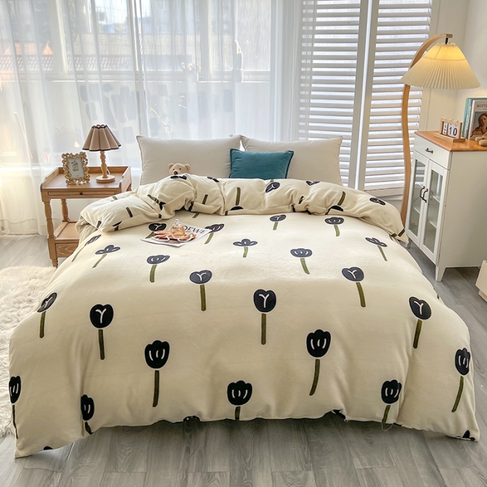 91家纺网 家纺一手货源 找家纺 爱上家居 2023新款牛奶绒保暖单被套 幸运花