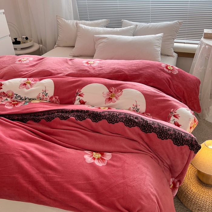 91家纺网 家纺一手货源 找家纺 爱上家居 2023新款牛奶绒保暖单被套 浮光