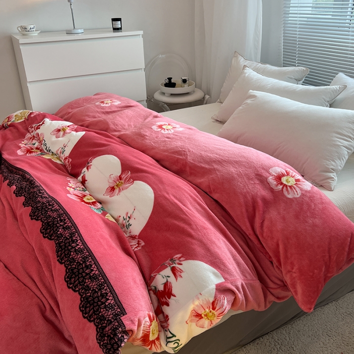 91家纺网 家纺一手货源 找家纺 爱上家居 2023新款牛奶绒保暖单被套 浮光