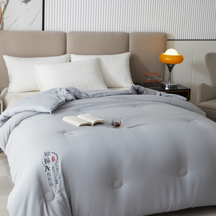 91家纺网 家纺一手货源 找家纺 爱宝被业 2025新款亲肤棉被被子被芯系列 灰色
