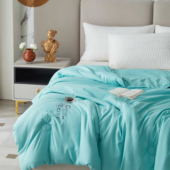 91家纺网 家纺一手货源 找家纺 爱宝被业 2025新款亲肤棉被被子被芯系列 水绿色