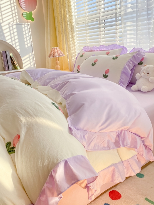 91家纺网 家纺一手货源 找家纺 AB家纺2023新款韩版水洗棉毛巾绣四件套-郁金香系列 郁金香白-紫