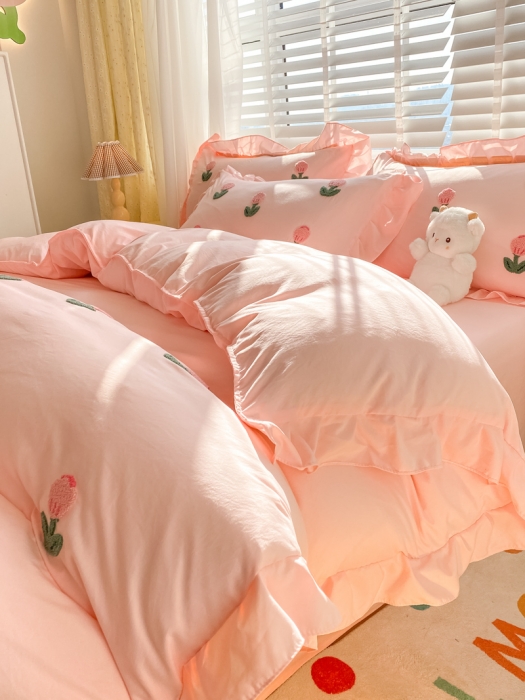 91家纺网 家纺一手货源 找家纺 AB家纺2023新款韩版水洗棉毛巾绣四件套-郁金香系列 郁金香粉玉