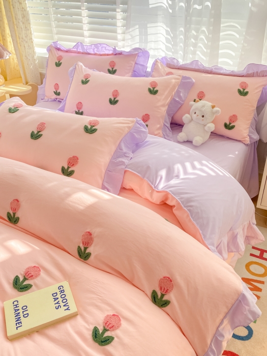 91家纺网 家纺一手货源 找家纺 AB家纺2023新款韩版水洗棉毛巾绣四件套-郁金香系列 郁金香粉-紫