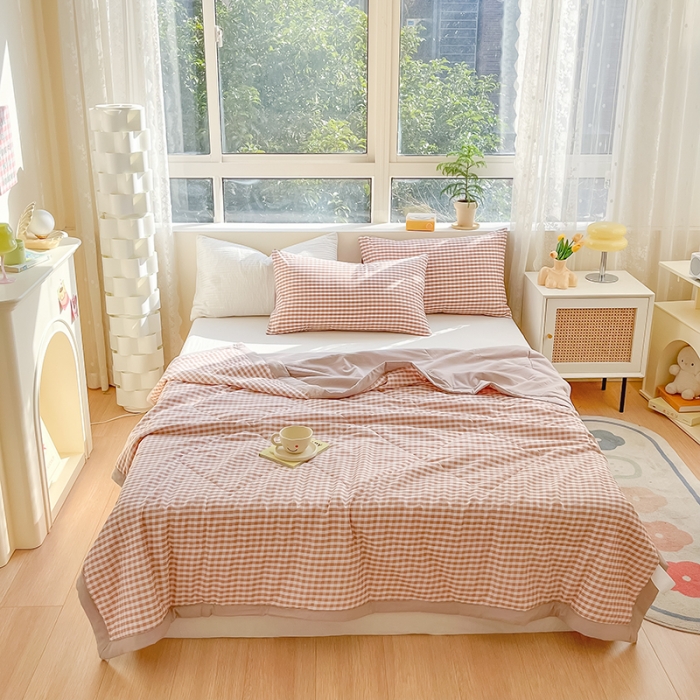 91家纺网 家纺一手货源 找家纺 慕尚 2025新款无印风夏被 英伦格