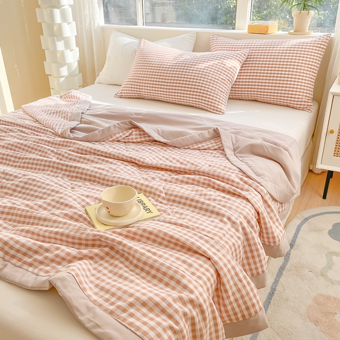 91家纺网 家纺一手货源 找家纺 慕尚 2025新款无印风夏被 英伦格