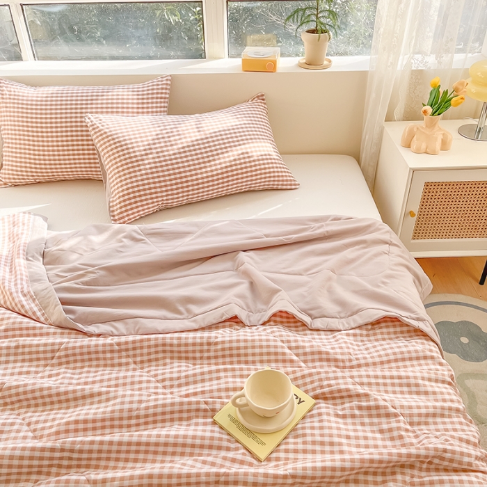 91家纺网 家纺一手货源 找家纺 慕尚 2025新款无印风夏被 英伦格