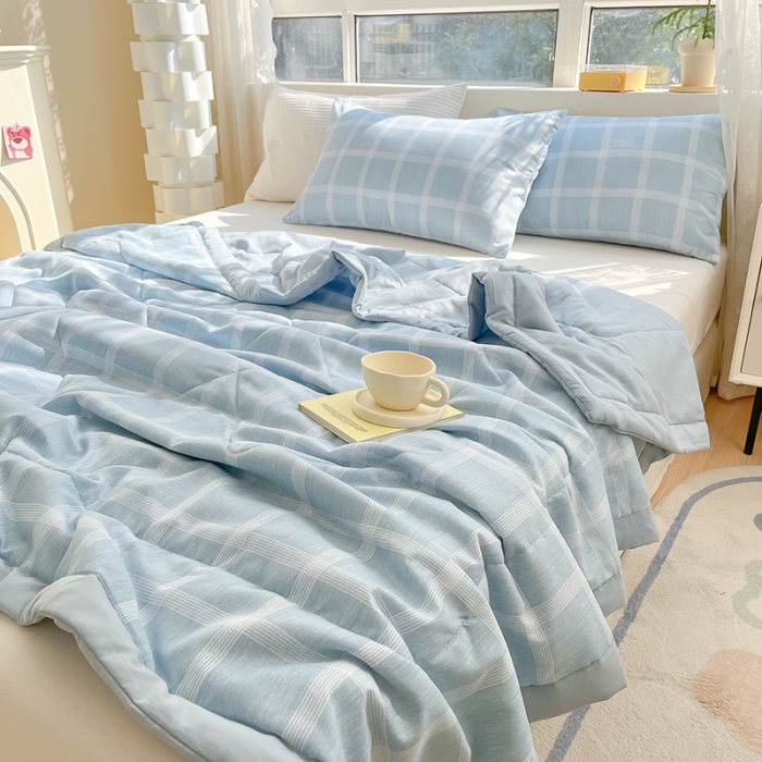 91家纺网 家纺一手货源 找家纺 慕尚 2025新款无印风夏被 棋盘格蓝