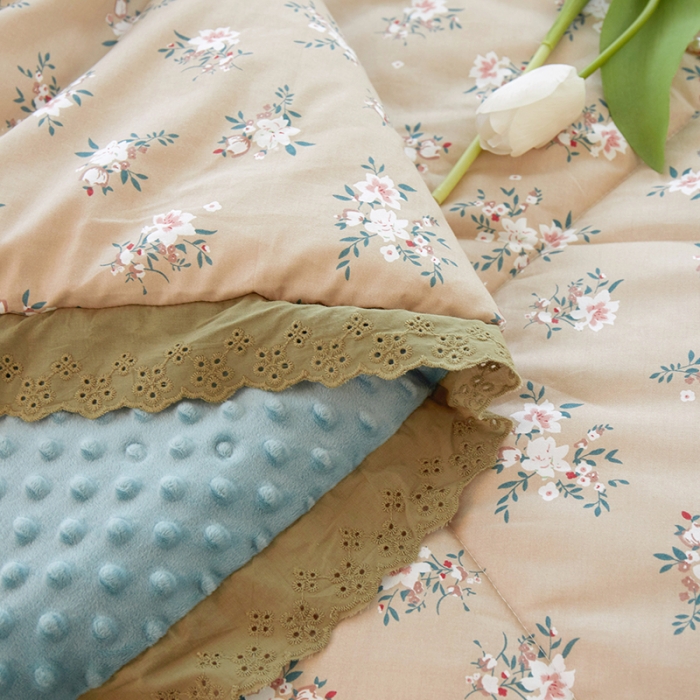 91家纺网 家纺一手货源 找家纺 一米阳光 2023新款纯棉蕾丝豆豆被被子被芯 东篱