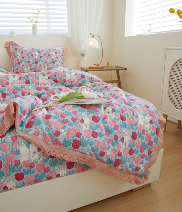 91家纺网 家纺一手货源 找家纺 一米阳光 2023新款纯棉蕾丝豆豆被被子被芯 乖乖兔