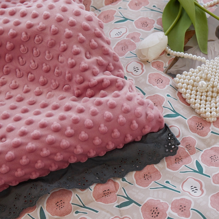 91家纺网 家纺一手货源 找家纺 一米阳光 2023新款纯棉蕾丝豆豆被被子被芯 印象