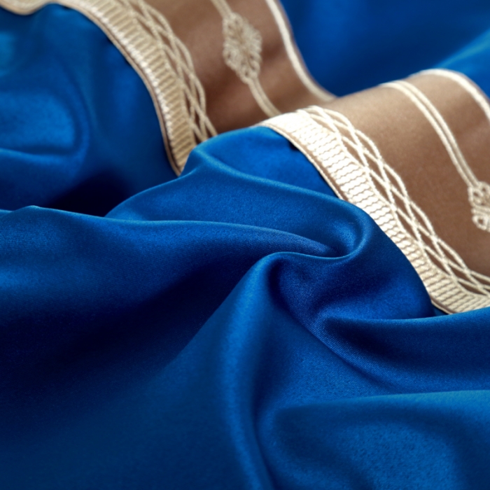 91家纺网 家纺一手货源 找家纺 莉人坊 2023新款贵妃缎织带 香水伊人 贵妃缎宝蓝 香水伊人床罩