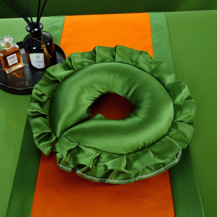 91家纺网 家纺一手货源 找家纺 莉人坊 2023新款贵妃缎织带 香水伊人 贵妃缎果绿 香水伊人床罩