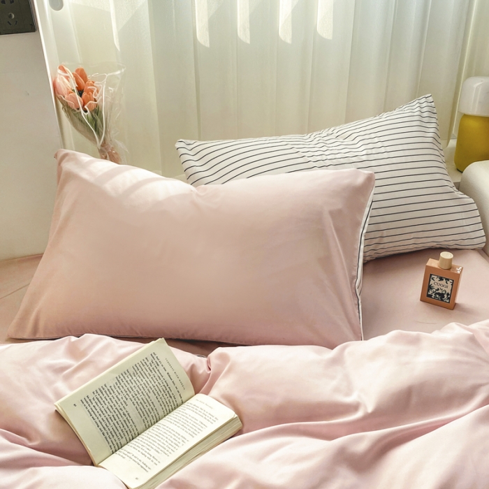 91家纺网 家纺一手货源 找家纺 雨帆家纺 2023新款条纹ins风四件套 粉条纹