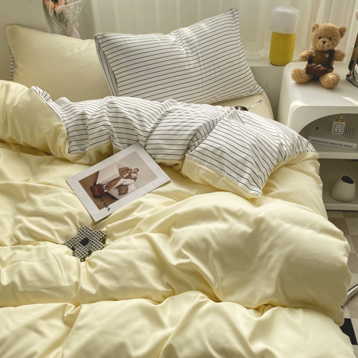 91家纺网 家纺一手货源 找家纺 雨帆家纺 2023新款条纹ins风四件套 芝士条纹