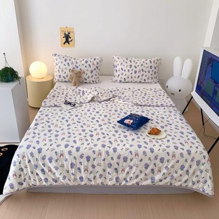 91家纺网 家纺一手货源 找家纺 星期八 2023新款卡通针织棉大豆夏被 龙猫花花