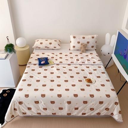 91家纺网 家纺一手货源 找家纺 星期八 2023新款卡通针织棉大豆夏被 小棕熊