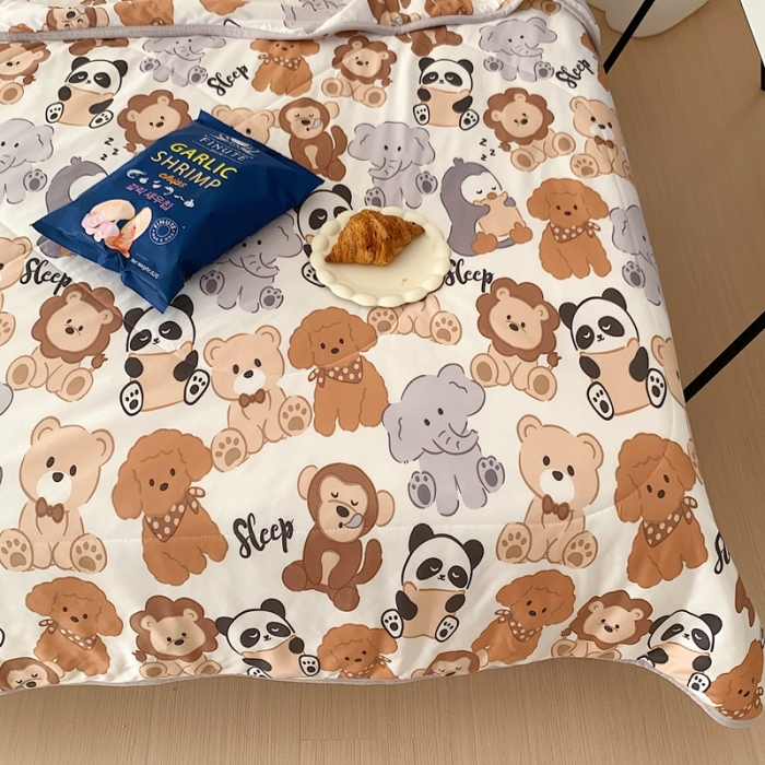 91家纺网 家纺一手货源 找家纺 星期八 2023新款卡通针织棉大豆夏被 动物世界