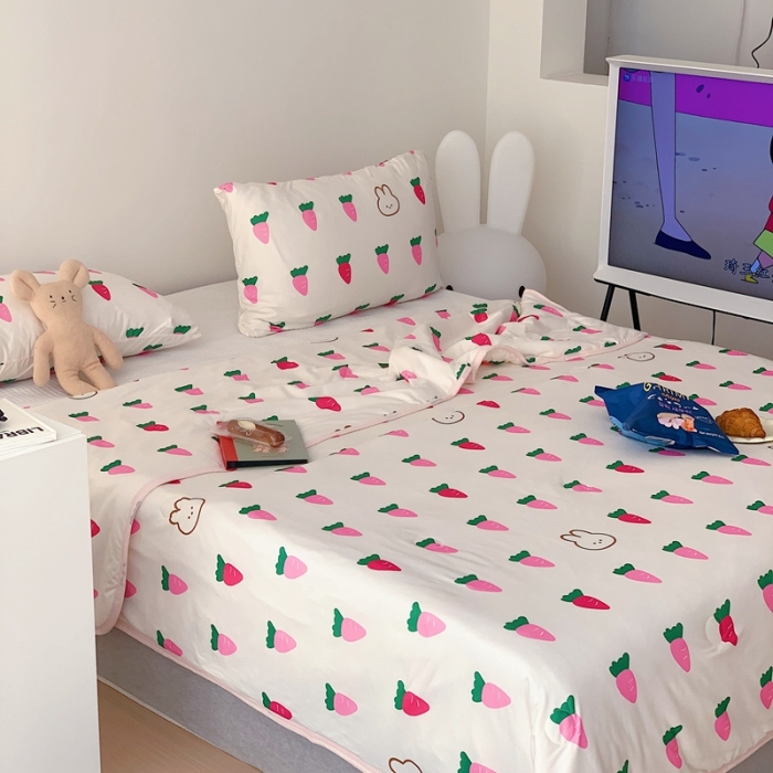 91家纺网 家纺一手货源 找家纺 星期八 2023新款卡通针织棉大豆夏被 萝卜兔