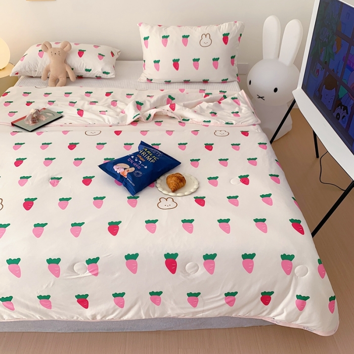 91家纺网 家纺一手货源 找家纺 星期八 2023新款卡通针织棉大豆夏被 萝卜兔