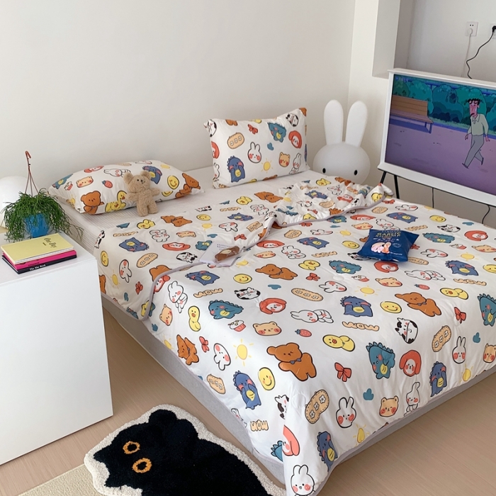 91家纺网 家纺一手货源 找家纺 星期八 2023新款卡通针织棉大豆夏被 萌宠乐园