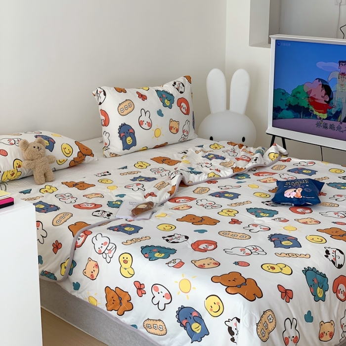 91家纺网 家纺一手货源 找家纺 星期八 2023新款卡通针织棉大豆夏被 萌宠乐园