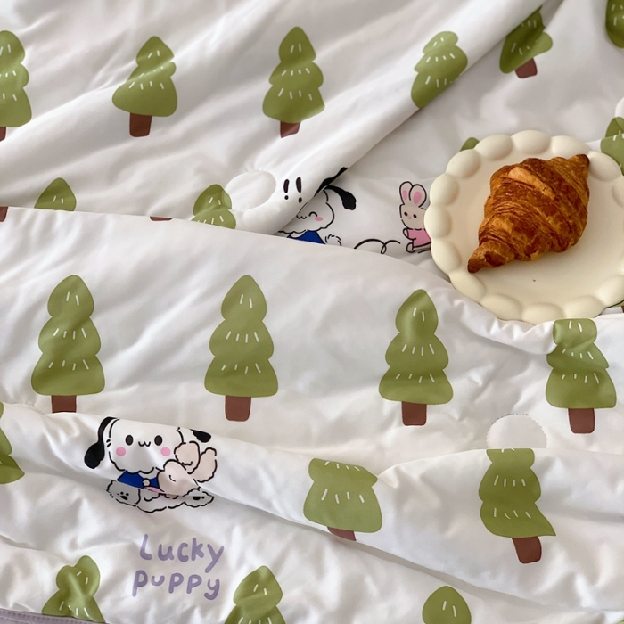 91家纺网 家纺一手货源 找家纺 星期八 2023新款卡通针织棉大豆夏被 树林狗狗