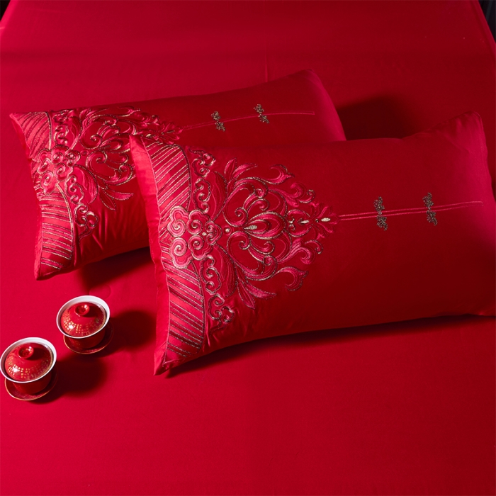 91家纺网 家纺一手货源 找家纺 振翼 2025新款140s贡缎天丝刺绣四件套 多件套 龙凤呈祥