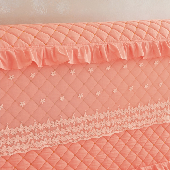 91家纺网 家纺一手货源 找家纺 十个点 2024新款全棉公主夹棉床头罩 粉色