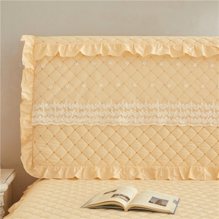 91家纺网 家纺一手货源 找家纺 十个点 2024新款全棉公主夹棉床头罩 米黄色