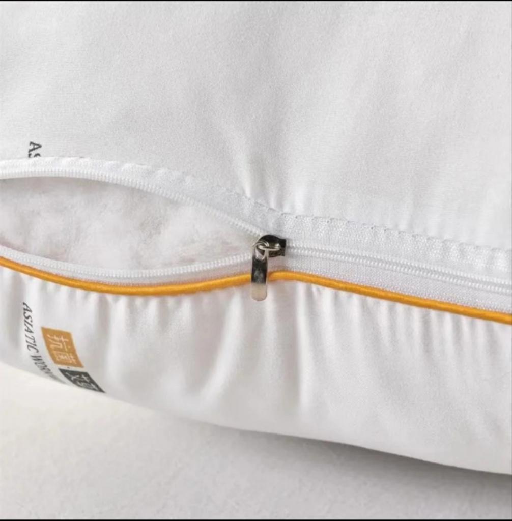 91家纺网 家纺一手货源 找家纺 荣运枕业 艾草枕头羽丝绒枕头回弹压缩枕赠品礼品直播