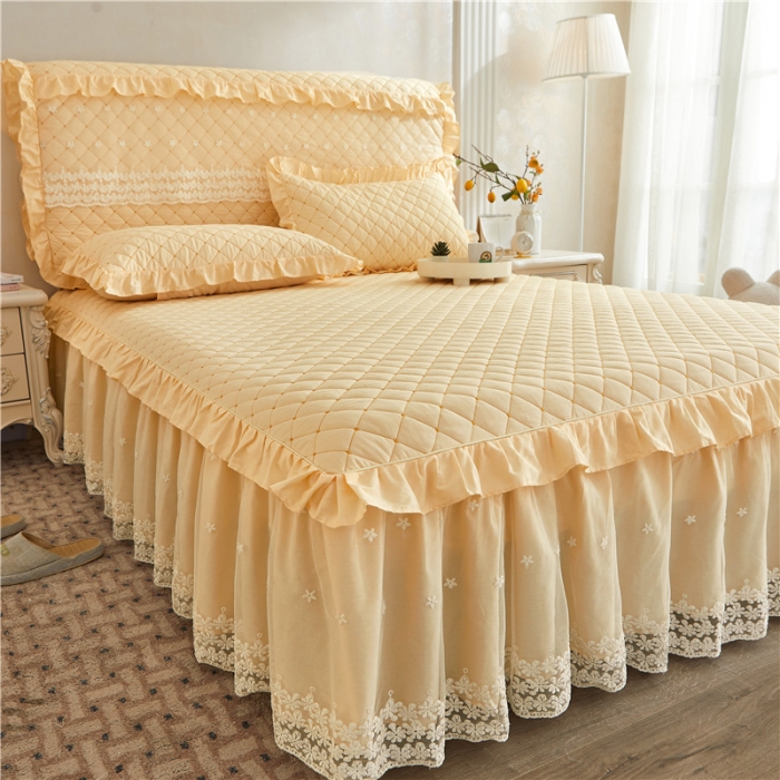 91家纺网 家纺一手货源 找家纺 十个点 2024新款全棉公主夹棉单床裙 米黄色