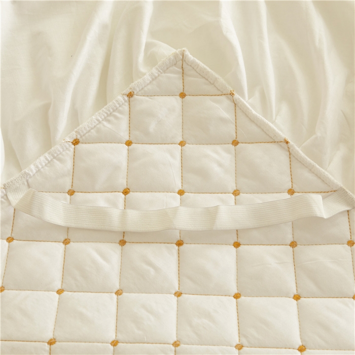 91家纺网 家纺一手货源 找家纺 十个点 2024新款全棉公主夹棉床裙四件套 白色