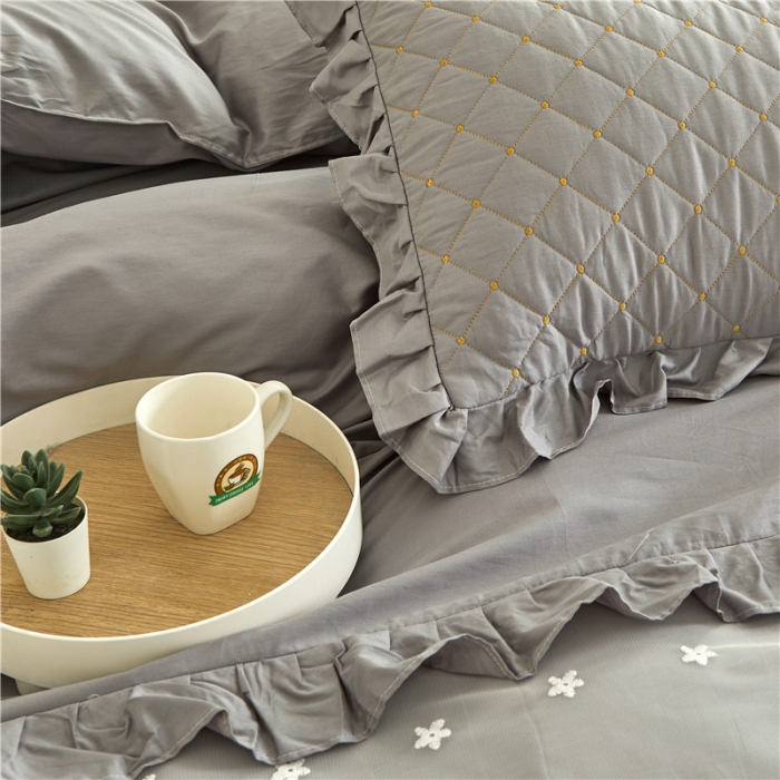 91家纺网 家纺一手货源 找家纺 十个点 2024新款全棉公主夹棉床裙四件套 灰色