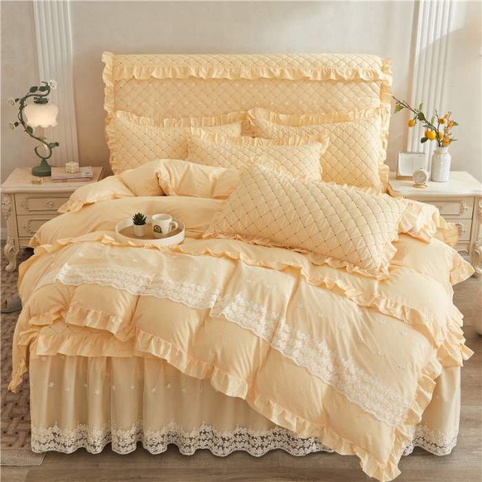 91家纺网 家纺一手货源 找家纺 十个点 2024新款全棉公主夹棉床裙四件套 米黄色