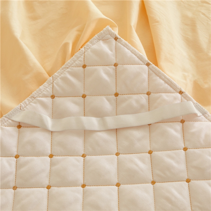 91家纺网 家纺一手货源 找家纺 十个点 2024新款全棉公主夹棉床裙四件套 米黄色